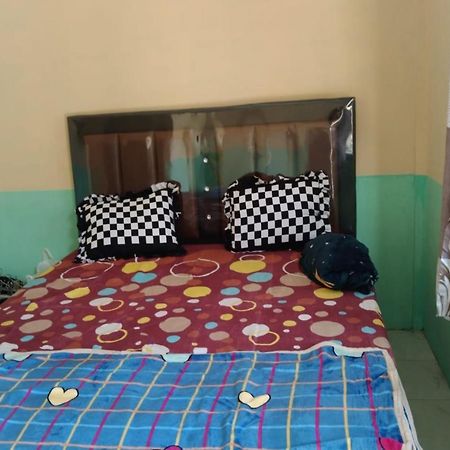 Express O 91938 Grace Kost & Hostel Tiga Binanga ภายนอก รูปภาพ