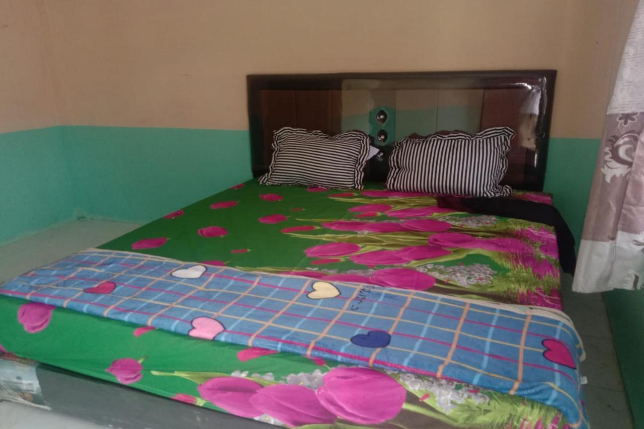 Express O 91938 Grace Kost & Hostel Tiga Binanga ภายนอก รูปภาพ